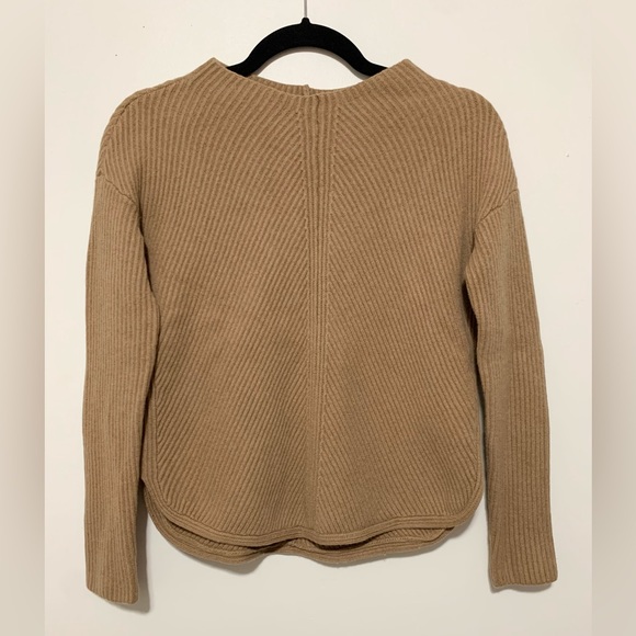 SOLD Aritzia Babaton Chalmers Knit Sweater - Picture 7 of 11